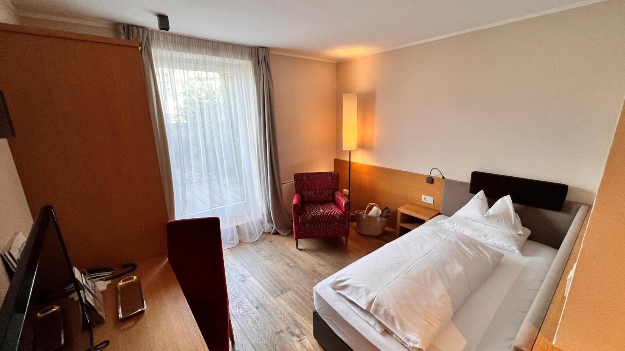 Hotel Mitterplatt Schenna Εξωτερικό φωτογραφία