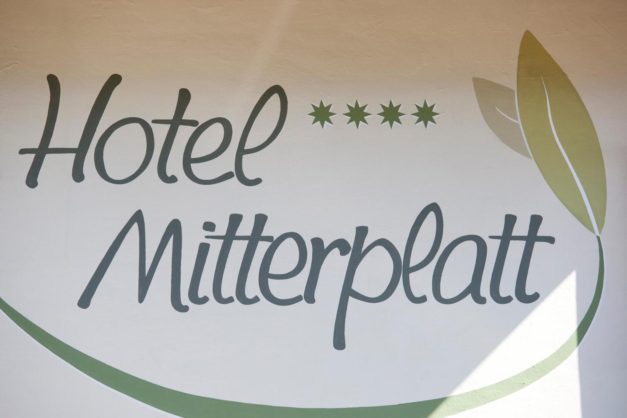 Hotel Mitterplatt Schenna Εξωτερικό φωτογραφία