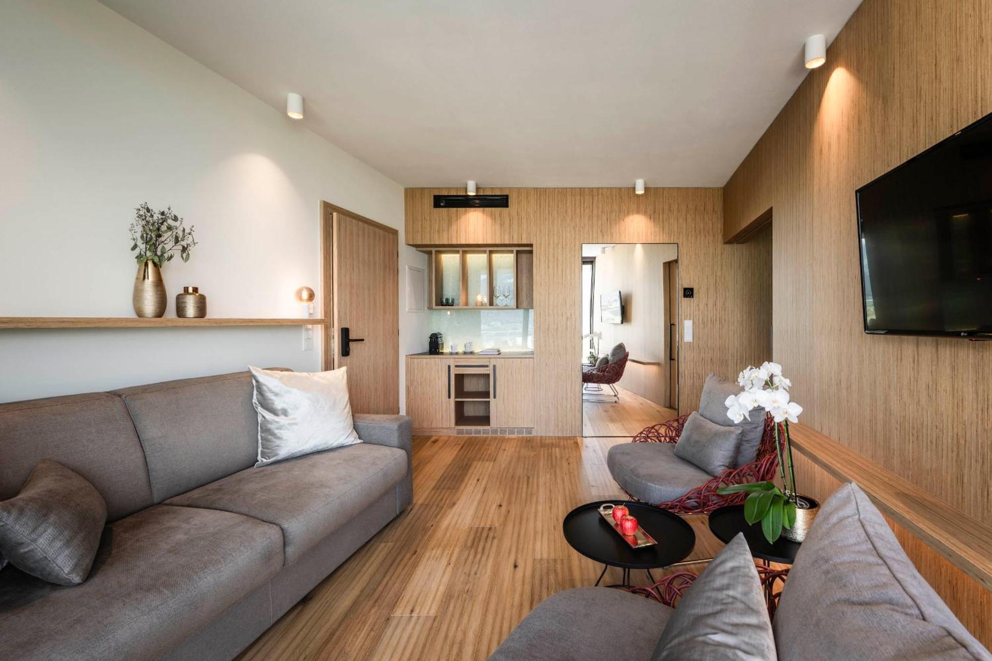 Hotel Mitterplatt Schenna Εξωτερικό φωτογραφία